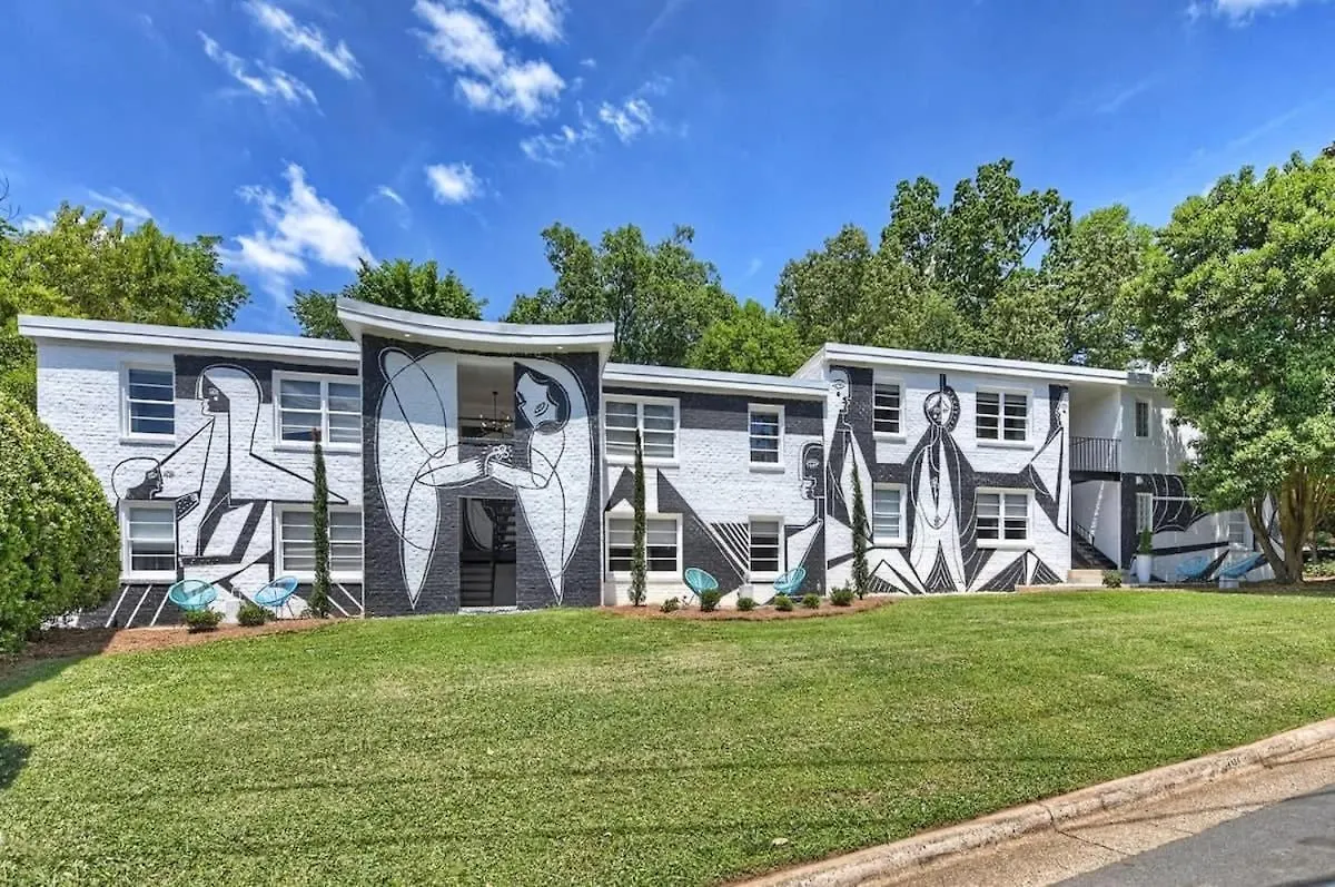 Comfortable And Stylish Condo Near Myers Park Σάρλοτ 0*,